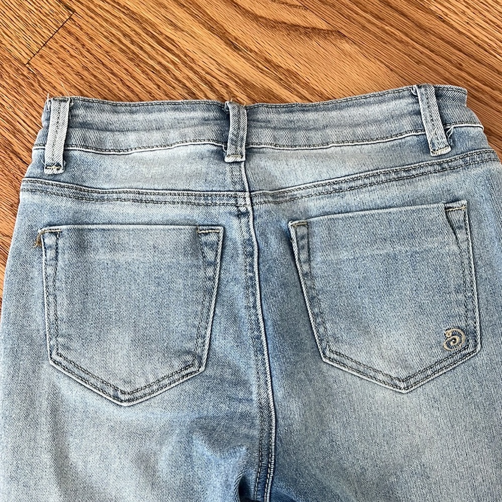 Funky Jeans - Picture 5 of 8